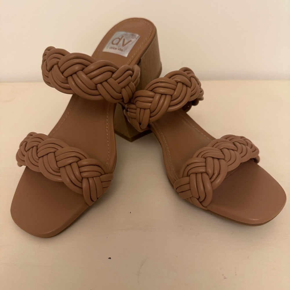 Dolce Vita Sandals